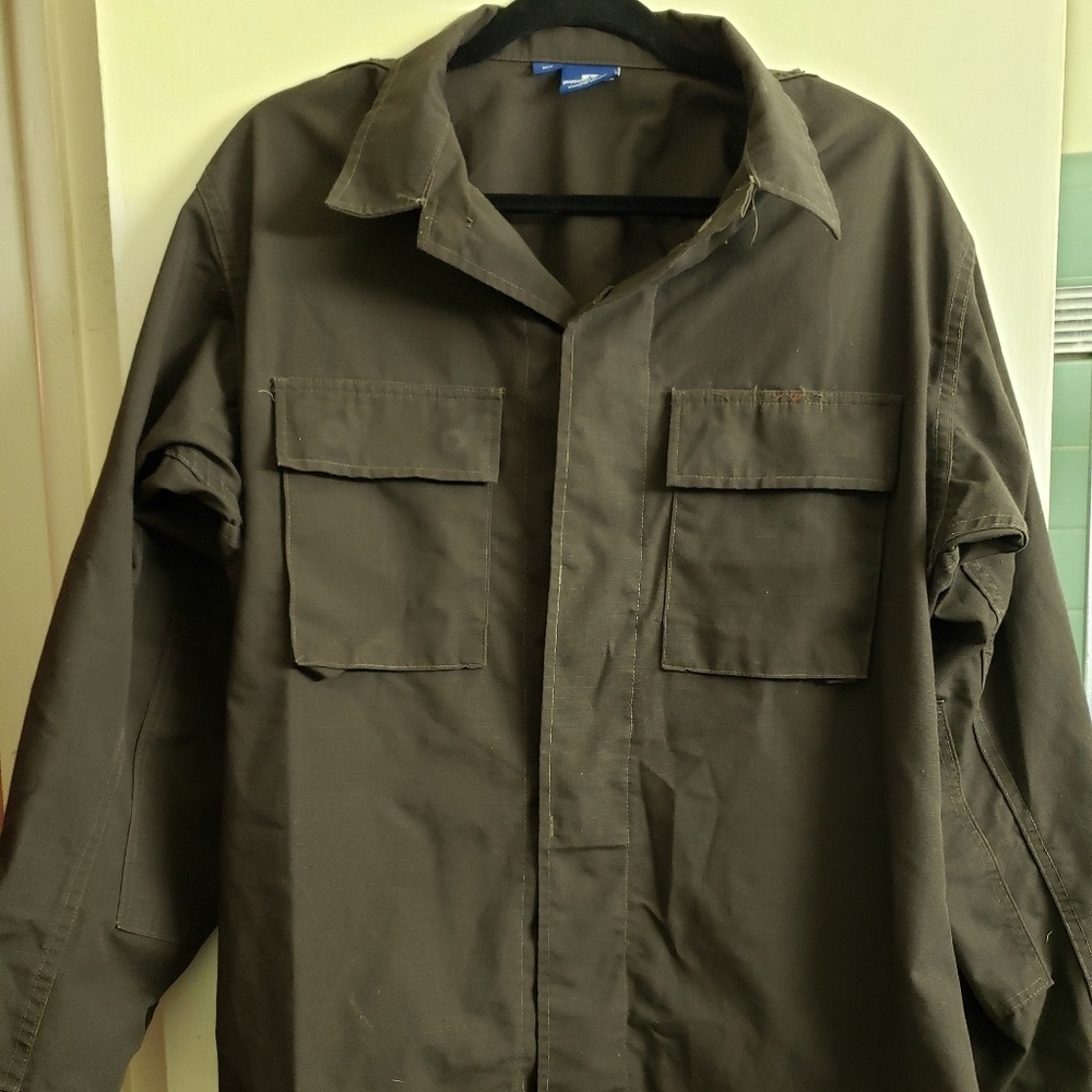 PROPPER BUTTON DOWN SHIRT